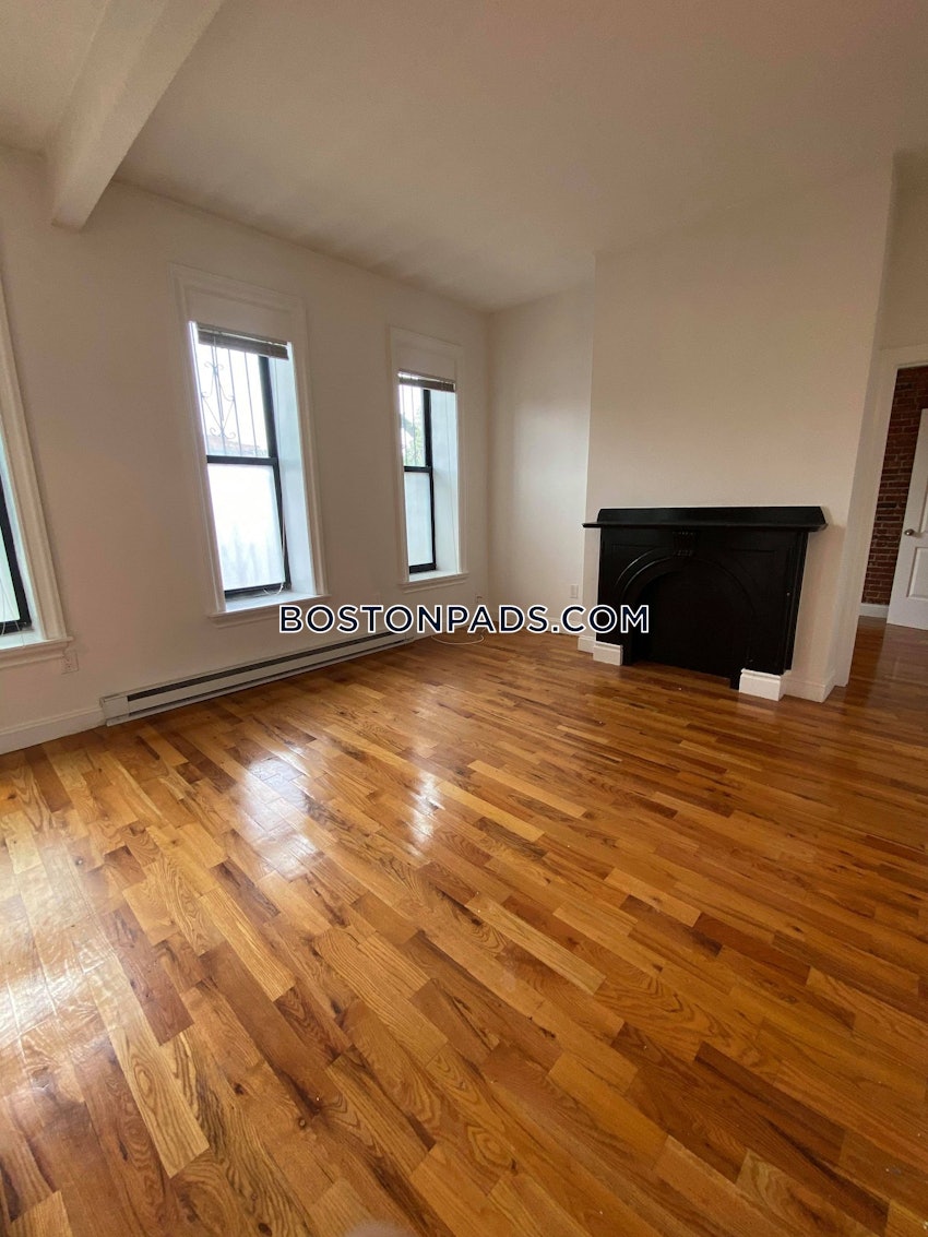 BOSTON - BAY VILLAGE - 1 Bed, 1 Bath - Image 8