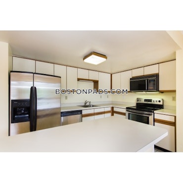 Boston - 2 Beds, 2 Baths