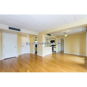 Boston - 2 Beds, 2 Baths