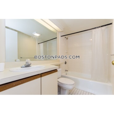 Boston - 2 Beds, 2 Baths