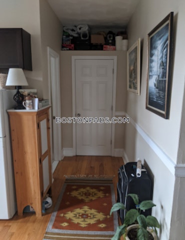 Boston - 1 Beds, 1 Baths