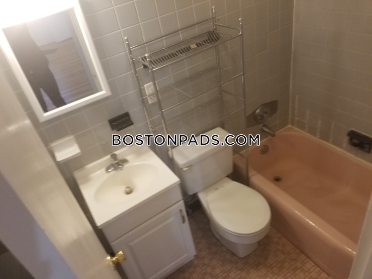 Brighton Ave., Boston