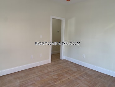 Boston - 4 Beds, 2 Baths