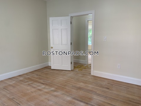 Waverly St. Boston photo 9