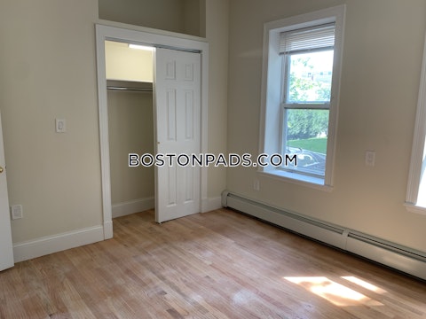 Waverly St. Boston photo 17