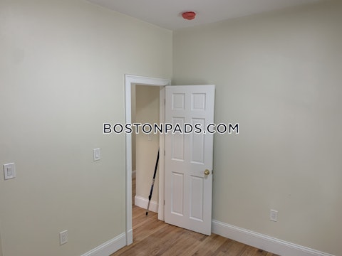 Waverly St. Boston photo 12