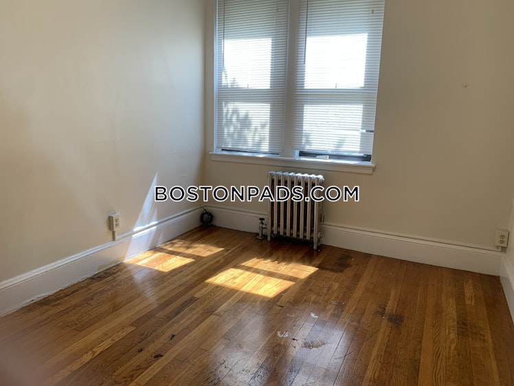 Fellsway West, Medford