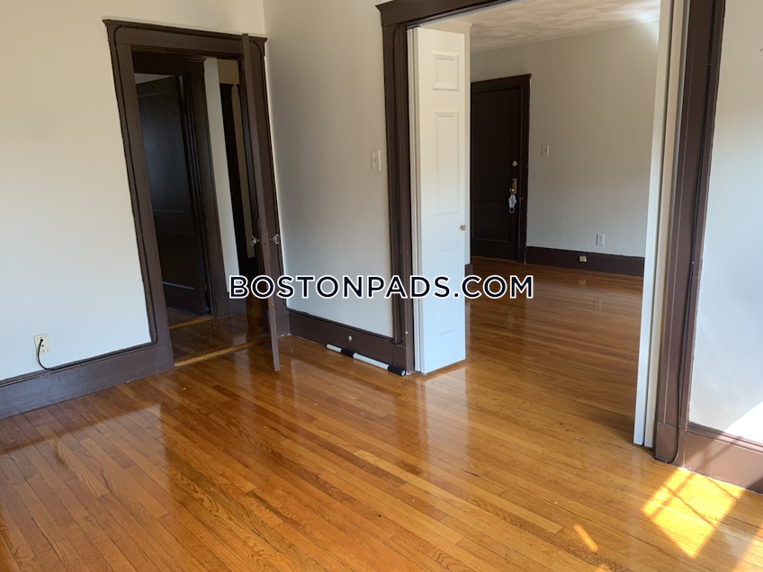 Somerville - $2,600+ /month