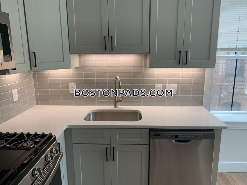 BOSTON - EAST BOSTON - JEFFRIES POINT - 4 Beds, 2 Baths - Image 57