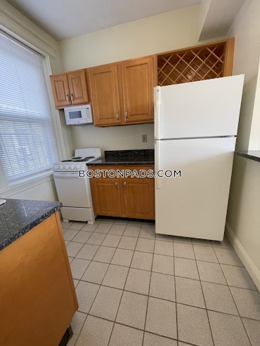 Boston - 1 Beds, 1 Baths