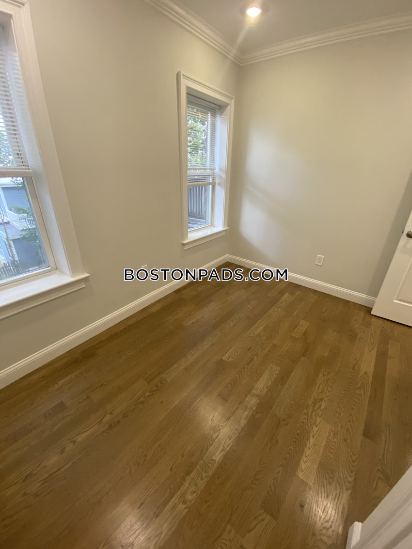 BOSTON - JAMAICA PLAIN - JACKSON SQUARE - 1 Bed, 1 Bath - Image 8