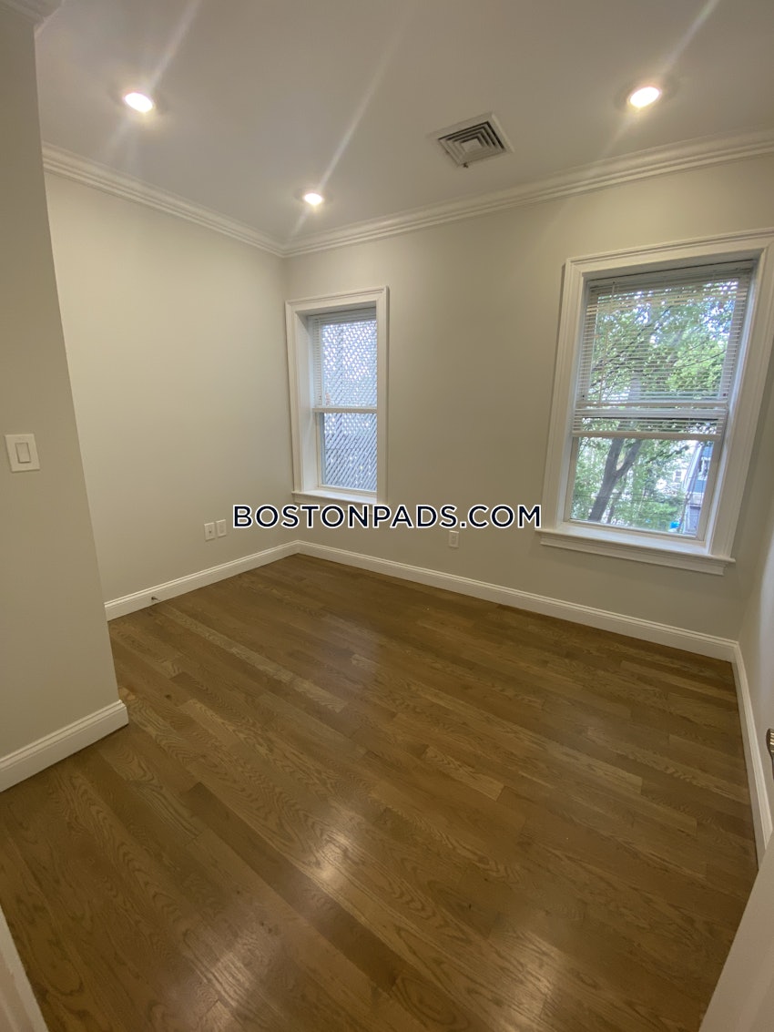 BOSTON - JAMAICA PLAIN - JACKSON SQUARE - 1 Bed, 1 Bath - Image 20