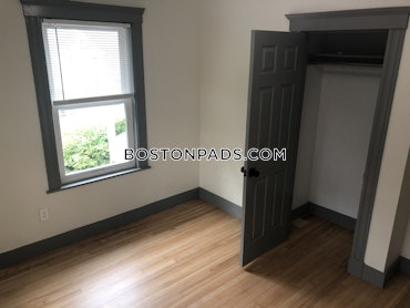 Boston - 4 Beds, 2 Baths