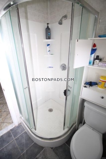 Boston - 3 Beds, 2 Baths