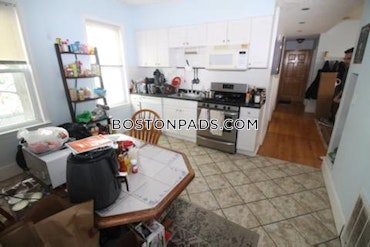 Boston - 3 Beds, 2 Baths