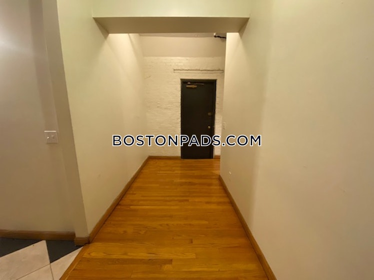 Saint Stephen St., Boston