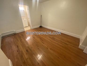 Boston - 1 Beds, 1 Baths