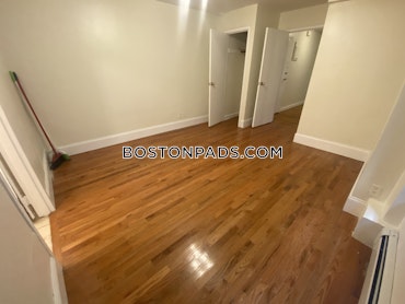 Boston - 1 Beds, 1 Baths