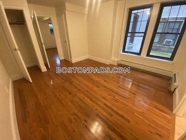 Boston - 1 Beds, 1 Baths