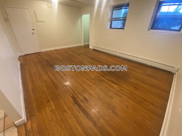 Boston - 1 Beds, 1 Baths