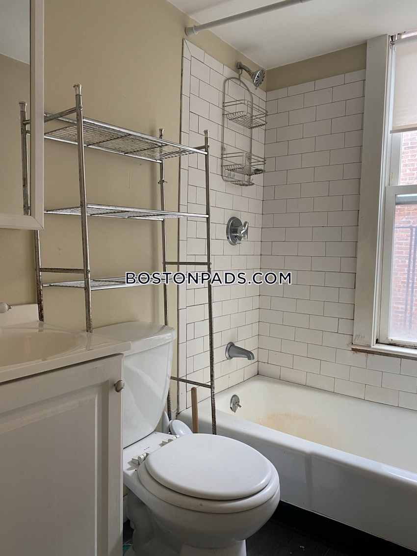 BOSTON - BEACON HILL - 2 Beds, 1 Bath - Image 16