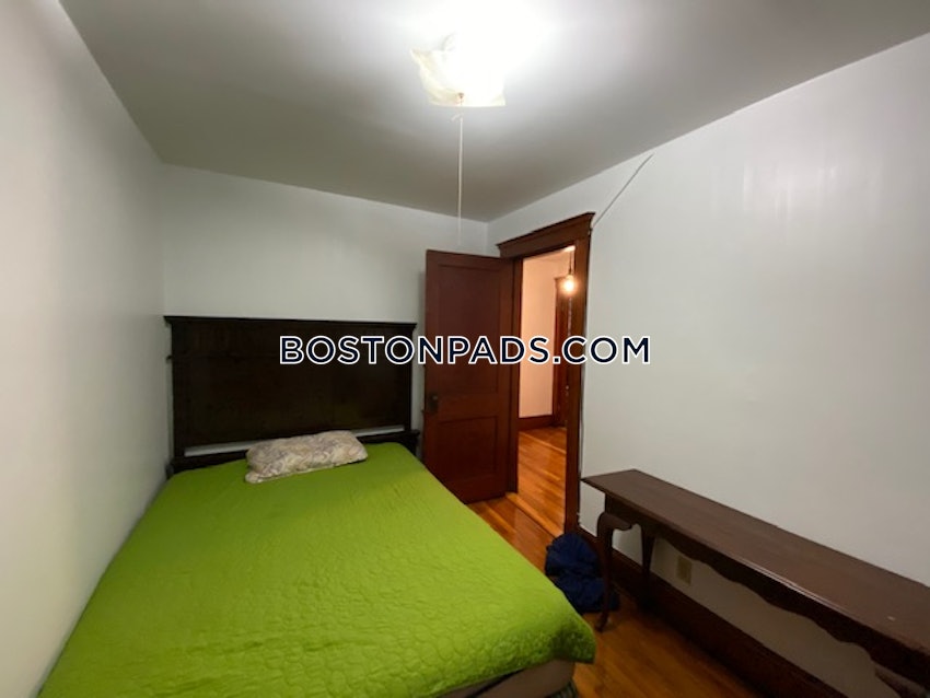 BOSTON - WEST ROXBURY - 3 Beds, 1 Bath - Image 10