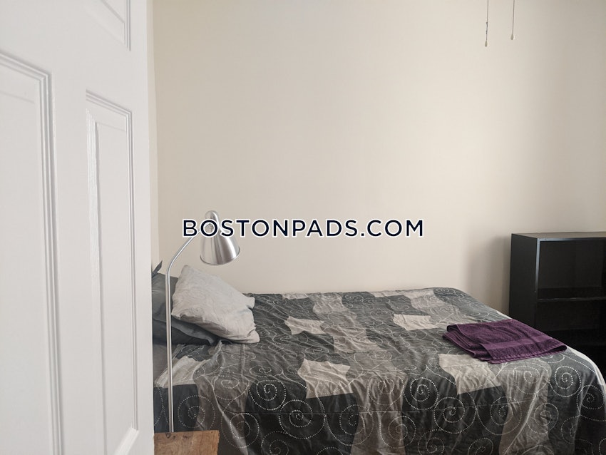 CAMBRIDGE - KENDALL SQUARE - 3 Beds, 1 Bath - Image 23