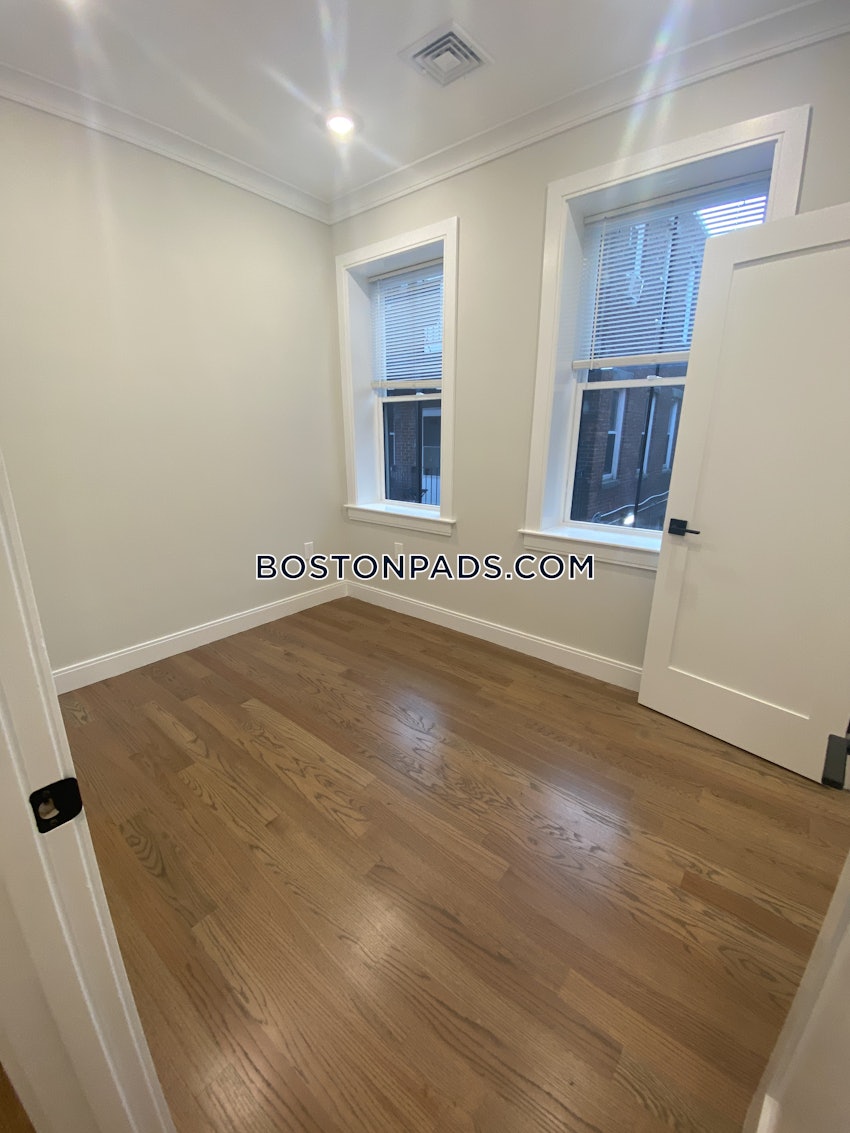 BOSTON - EAST BOSTON - JEFFRIES POINT - 4 Beds, 2 Baths - Image 37