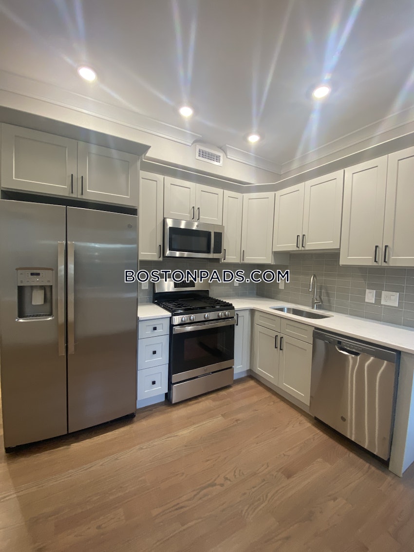 BOSTON - EAST BOSTON - JEFFRIES POINT - 4 Beds, 2 Baths - Image 22