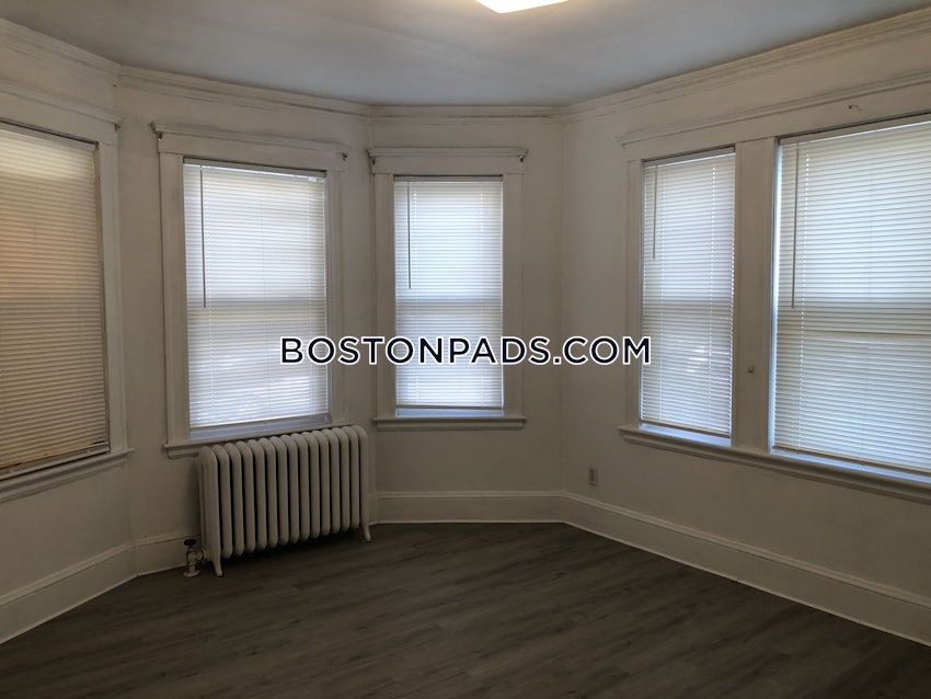 BOSTON - BRIGHTON- WASHINGTON ST./ ALLSTON ST. - 4 Beds, 2 Baths - Image 7