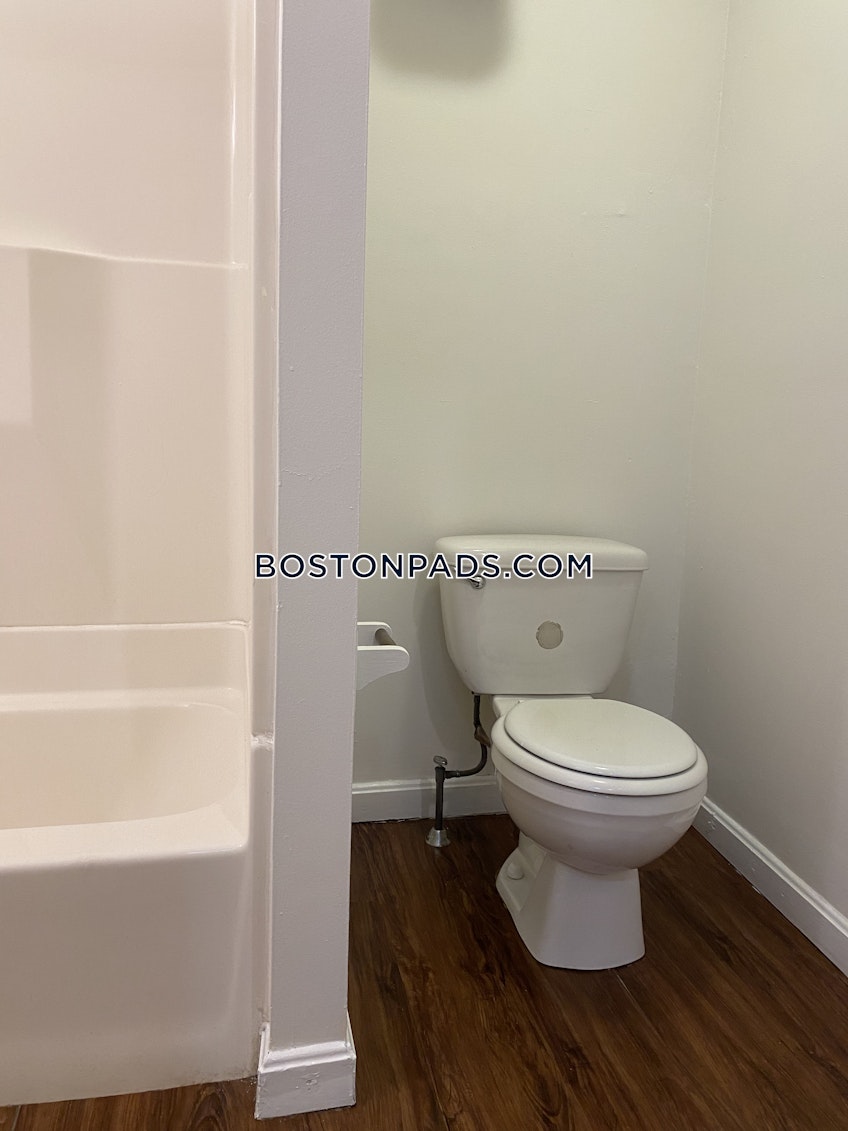 Boston - $4,000+ /month