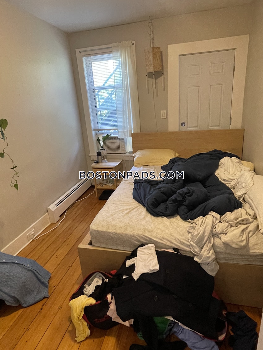 CAMBRIDGE - CENTRAL SQUARE/CAMBRIDGEPORT - 3 Beds, 1 Bath - Image 8