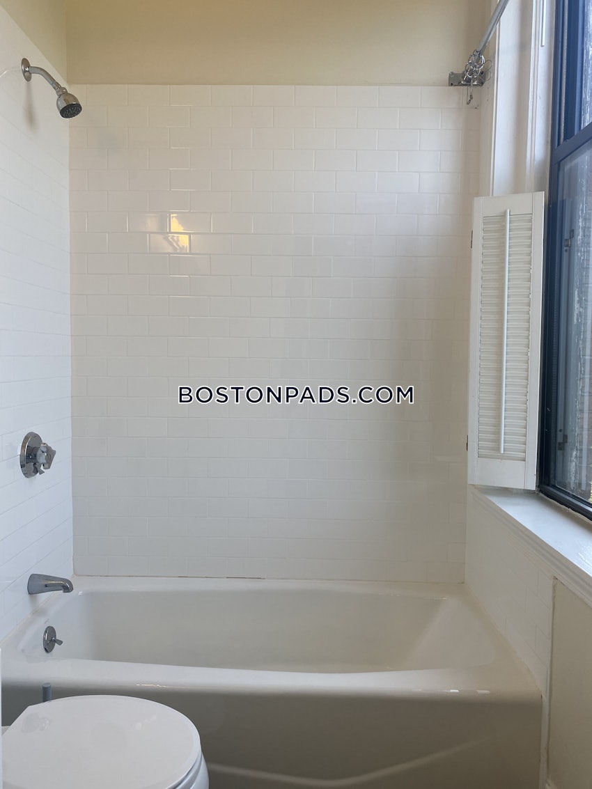 BOSTON - SOUTH END - 1 Bed, 1 Bath - Image 17