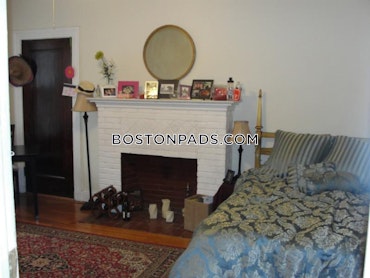 Boston - 1 Beds, 1 Baths