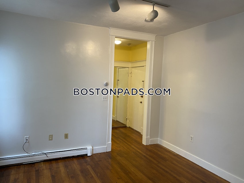 BOSTON - BRIGHTON- WASHINGTON ST./ ALLSTON ST. - Studio , 1 Bath - Image 1