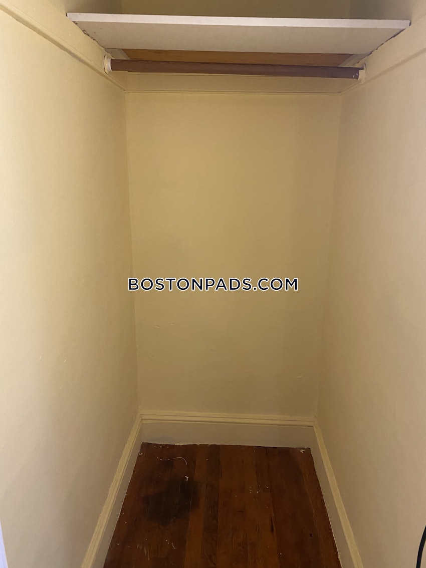 BOSTON - BRIGHTON- WASHINGTON ST./ ALLSTON ST. - Studio , 1 Bath - Image 3