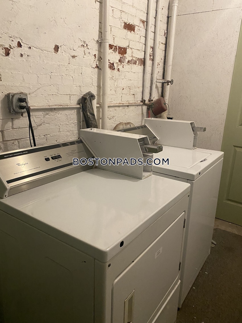 BOSTON - DORCHESTER/SOUTH BOSTON BORDER - 2 Beds, 1 Bath - Image 11