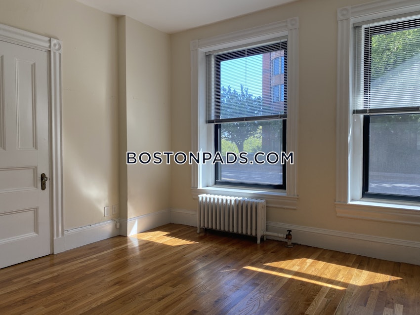 BOSTON - BACK BAY - 2 Beds, 1 Bath - Image 12