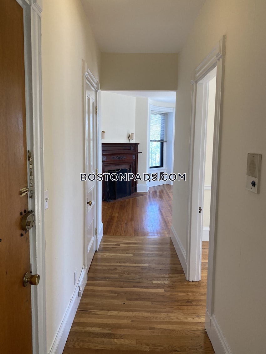 BOSTON - BACK BAY - 2 Beds, 1 Bath - Image 9