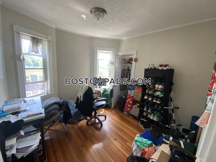 BOSTON - DORCHESTER - UPHAMS CORNER - 3 Beds, 1 Bath - Image 1