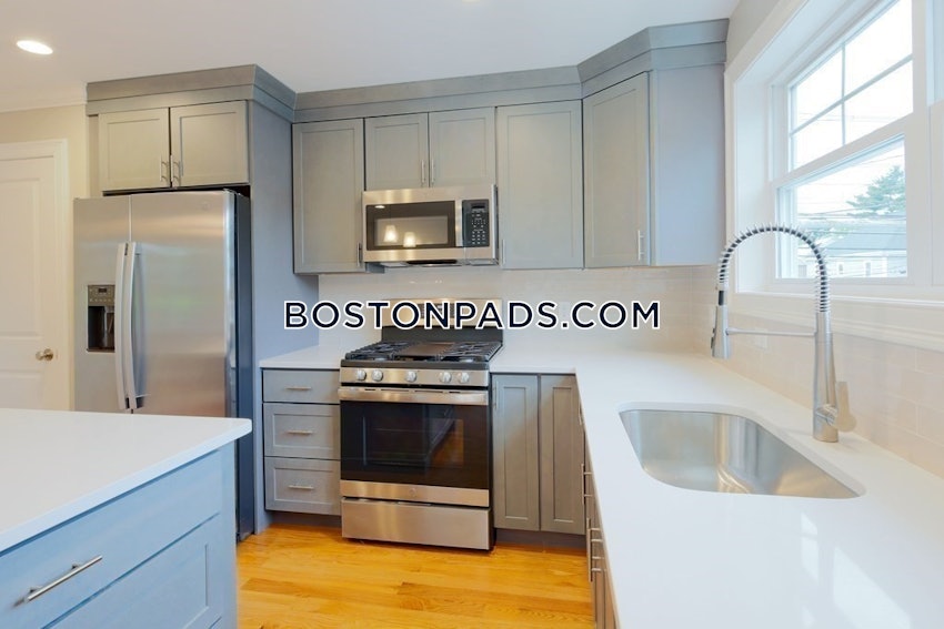 WALTHAM - 3 Beds, 3.5 Baths - Image 2