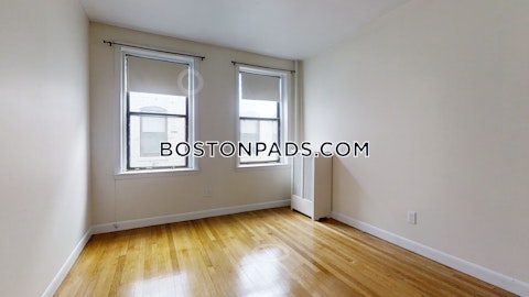 Commonwealth Ave. Boston photo 14