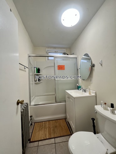 Boston - 5 Beds, 1 Baths