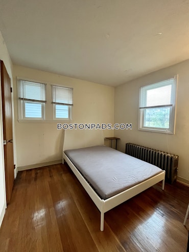 Boston - 5 Beds, 1 Baths