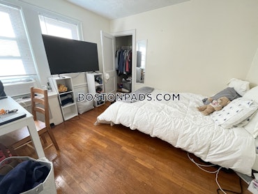 Boston - 2 Beds, 1 Baths