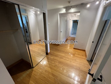 Boston - 2 Beds, 2 Baths