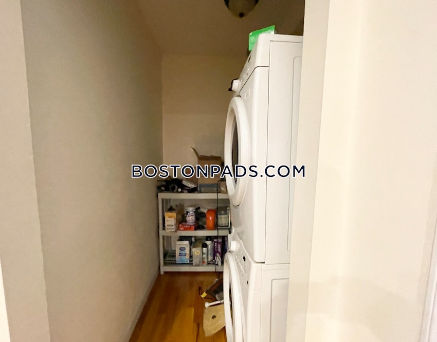 BOSTON - DORCHESTER/SOUTH BOSTON BORDER - 3 Beds, 1 Bath - Image 15