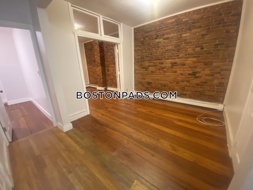 BOSTON - DORCHESTER/SOUTH BOSTON BORDER - 3 Beds, 1 Bath - Image 17