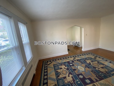 Boston - 2 Beds, 1 Baths