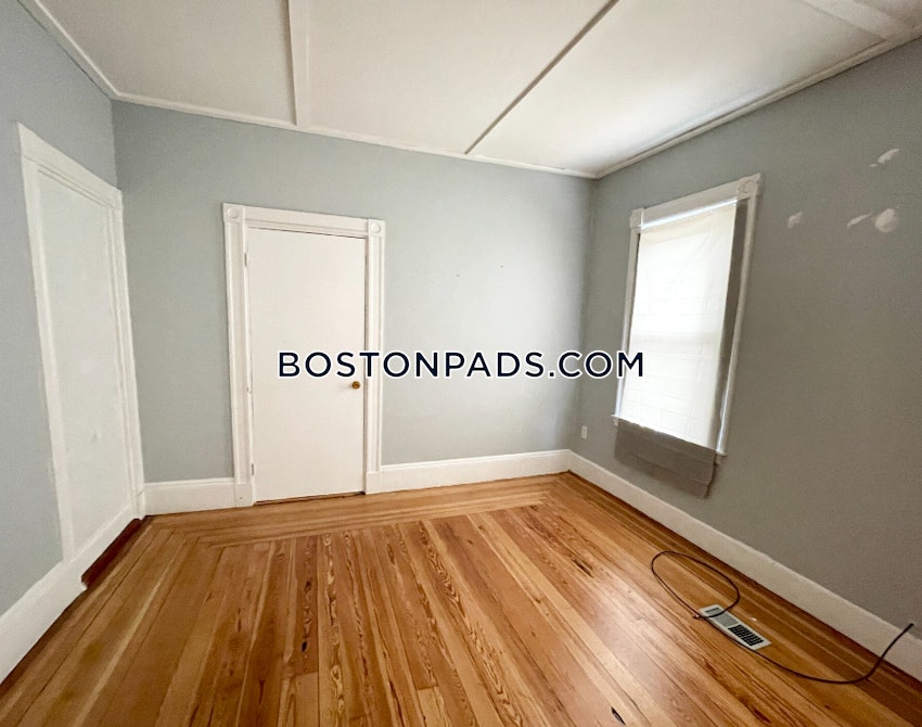 BOSTON - DORCHESTER - SAVIN HILL - 3 Beds, 1 Bath - Image 11